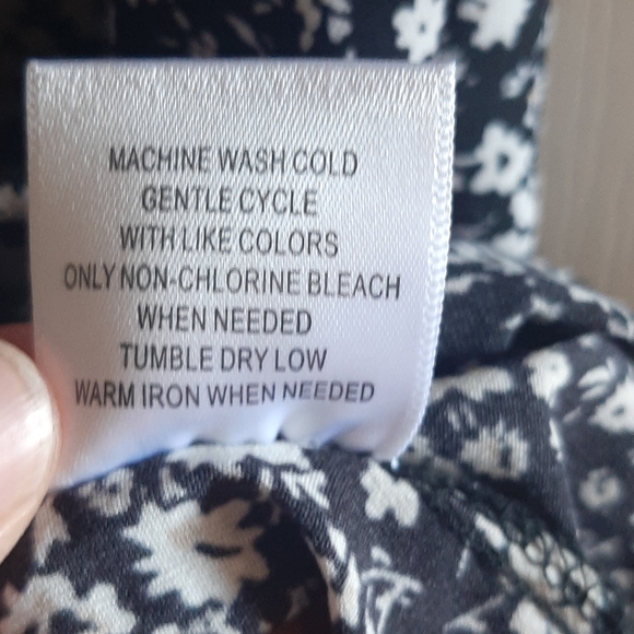 EUC Modcloth size 18(fits size 16 no stretch) dress - Picture 6 of 6